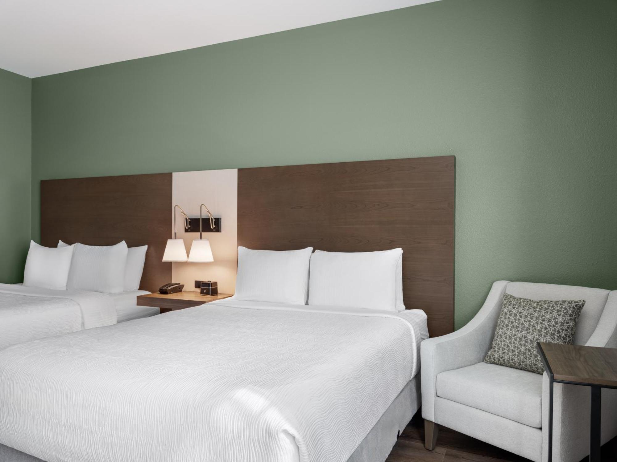 La Quinta Inn And Suites By Wyndham Lincoln Extérieur photo