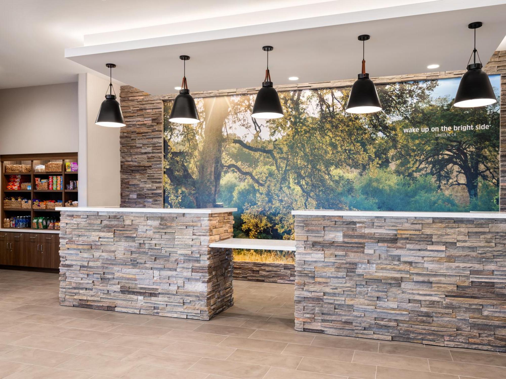 La Quinta Inn And Suites By Wyndham Lincoln Extérieur photo
