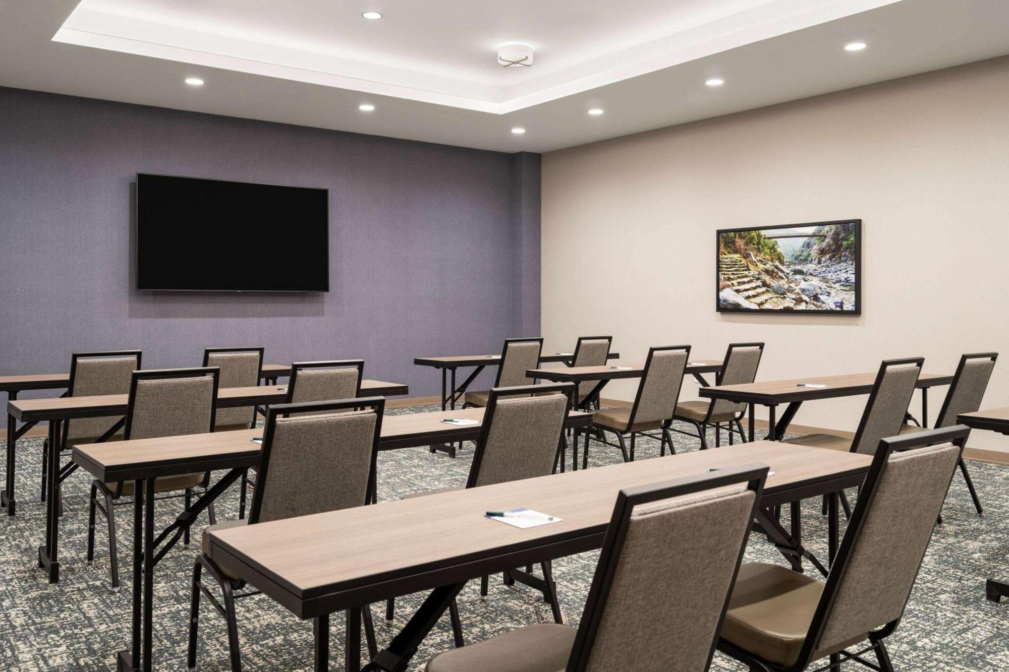 La Quinta Inn And Suites By Wyndham Lincoln Extérieur photo